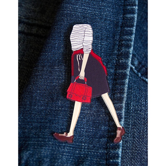 Set of 5 Acrylic Fashion Pins - Picture 5 of 6